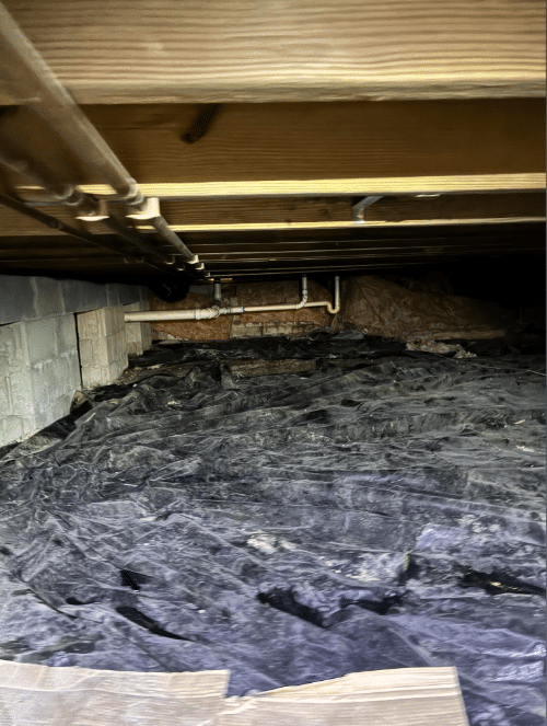 Before photo – Edna Knight Crawlspace Encapsulation New Palestine